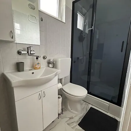Apartamento Prenociste Simic Slavonski Brod Exterior foto