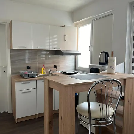 Apartamento Prenociste Simic Slavonski Brod Exterior foto