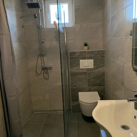 Apartamento Prenociste Simic Slavonski Brod Exterior foto
